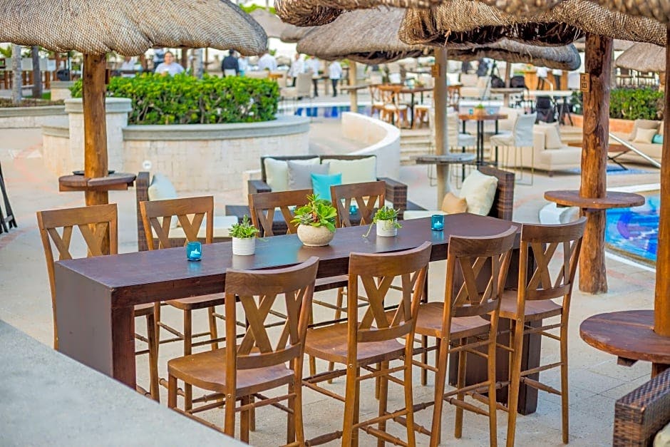  Breakfast at JW Marriott Cancun Resort & Spa 